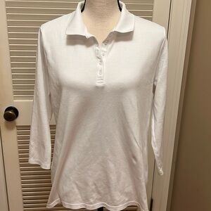 81. Lands’ End Nursing Scrub Top in White